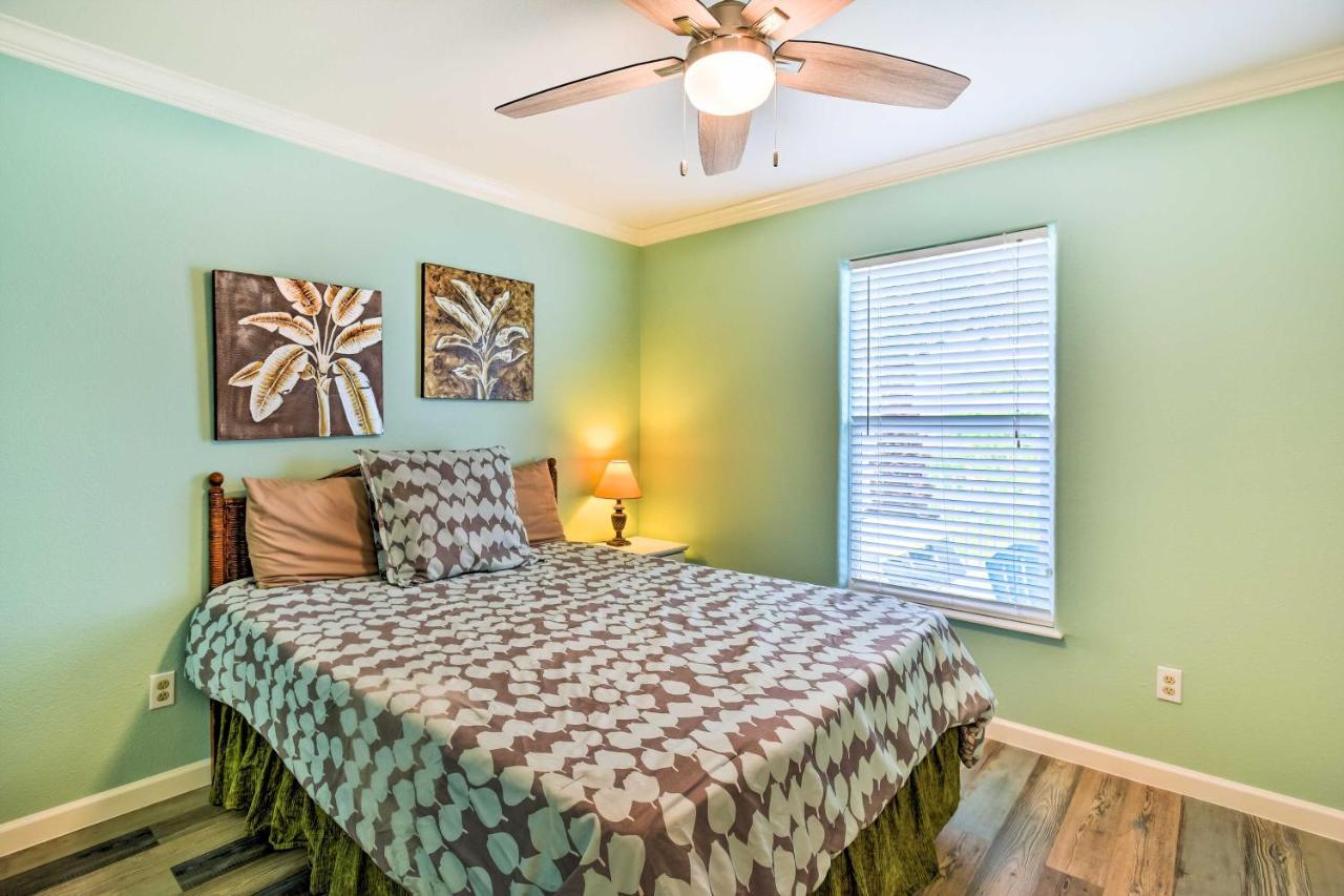 Spacious Port Aransas Condo Near Beach And Golfing Exterior foto